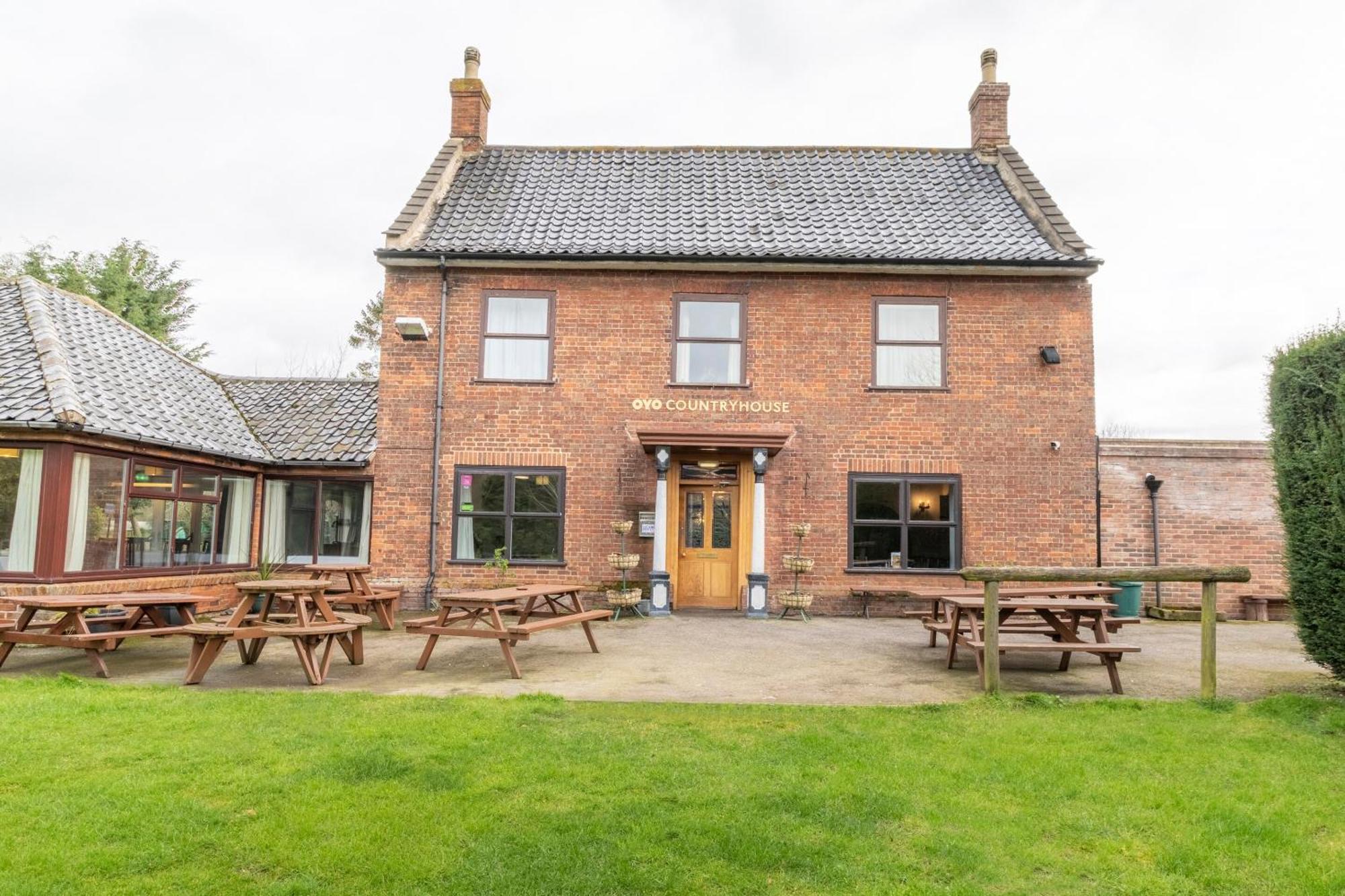 Oyo Elm Farm Country House, Norwich Airport Horsham St Faith Exteriér fotografie